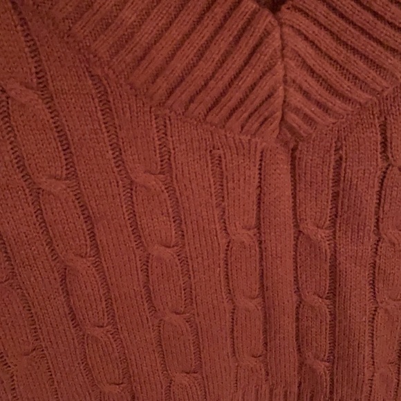 Crop top v-neck sweater - Picture 2 of 4